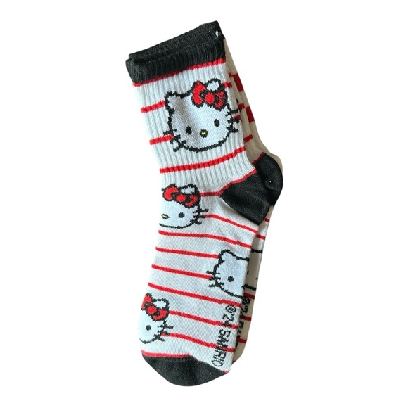 3 pack of Hello Kitty socks - Picture 2 of 2